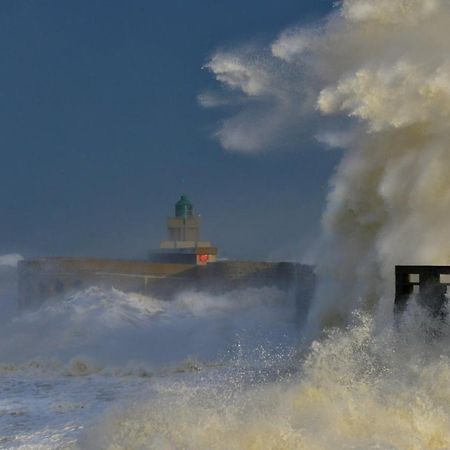 Avec Jardinet Sans Vis A Vis Plein Centre Ville Au Rdc 350M De La Plage Dieppe Exteriér fotografie
